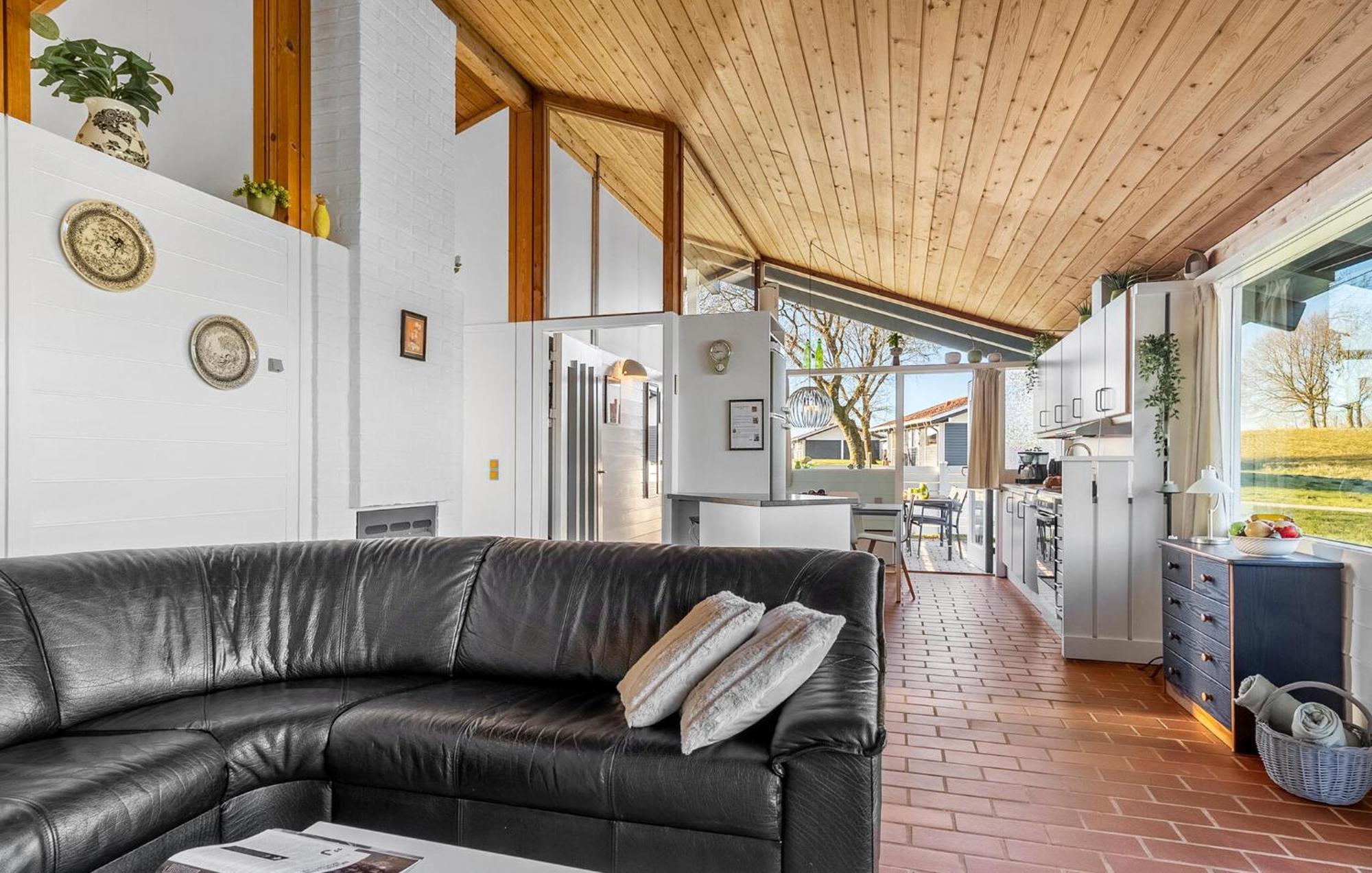 Gorgeous Home In Aabenraa With Wifi Luaran gambar